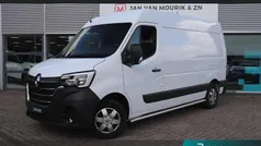 Wit Gebruikt 2023 Renault Master Van | € 23.457 (Goede deal)