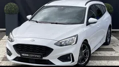 Wit Gebruikt 2019 Ford Focus ST-Line Stationwagen | € 16.945 (Eerlijke prijs)