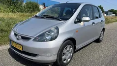 Grijs Gebruikt 2002 Honda Jazz LS Hatchback | € 1.499 (Goede deal)