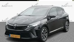 Gebruikt 2024 Renault Clio V Techno Hatchback | € 24.450 (Eerlijke prijs)