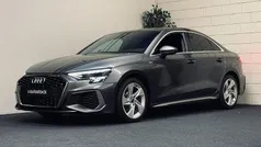 Gebruikt 2022 Audi A3 S-Line Sedan | € 27.799 (Eerlijke prijs)