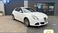 Gebruikt 2011 Alfa Romeo Giulietta Progression Hatchback | € 6.700 (Eerlijke prijs)