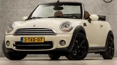 Wit Gebruikt 2014 Mini Cooper Cabriolet Pepper Cabriolet | € 13.945 (Eerlijke prijs)