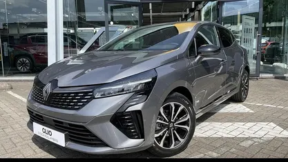 Grijs Nieuw 2026 Renault Clio V Techno Hatchback | € 24.449 (Eerlijke prijs)