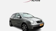 Grijs Gebruikt 2004 VW Polo Hatchback | € 1.950 (Eerlijke prijs)