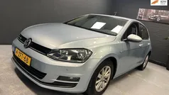 Blauw Gebruikt 2015 VW Golf VII Hatchback | € 9.950 (Eerlijke prijs)