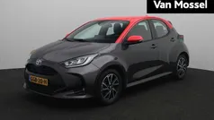 Grijs Gebruikt 2021 Toyota Yaris Hybrid Hatchback | € 21.495 (Eerlijke prijs)