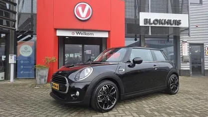 Gebruikt 2019 Mini Cooper Hatchback | € 17.690 (Eerlijke prijs)