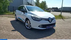 Wit, metallic lak Gebruikt 2016 Renault Clio GrandTour LIMITED Stationwagen | € 4.940 (Eerlijke prijs)