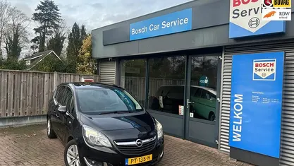 Zwart (metallic) Gebruikt 2016 Opel Meriva MPV | € 7.950 (Eerlijke prijs)