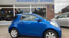 Blauw Gebruikt 2012 Toyota iQ Hatchback | € 4.250 (Eerlijke prijs)