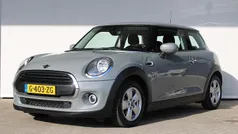 Grijs Gebruikt 2020 Mini Cooper Hatchback | € 14.895 (Eerlijke prijs)