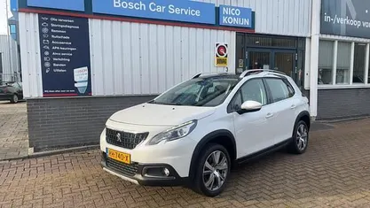 Gebruikt 2017 Peugeot 2008 Allure SUV | € 10.900 (Eerlijke prijs)