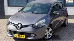 Grijs Gebruikt 2015 Renault Clio IV Expression Hatchback | € 12.250 (Eerlijke prijs)