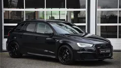 Zwart Gebruikt 2016 Audi RS3 Proline Sedan | € 36.875 (Eerlijke prijs)