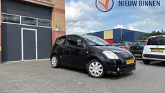 Zwart Gebruikt 2004 Citroën C2 VTR Sport Hatchback | € 2.250 (Eerlijke prijs)