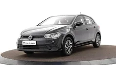 Zwart Gebruikt 2023 VW Polo Life Hatchback | € 18.440 (Goede deal)