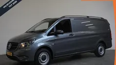 Grijs Gebruikt 2023 Mercedes Vito MPV | € 34.490 (Eerlijke prijs)