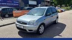 Gebruikt 2005 Ford Fusion Futura MPV | € 1.495 (Eerlijke prijs)