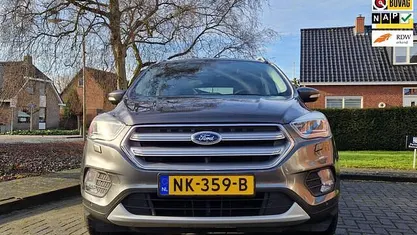 Occasion 2017 Ford Kuga Titanium SUV | € 13.900 (Eerlijke prijs)