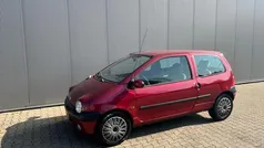 Rood Gebruikt 2001 Renault Twingo Hatchback | € 999 (Eerlijke prijs)