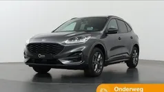 Grijs Gebruikt 2022 Ford Kuga ST-Line SUV | € 31.935 (Eerlijke prijs)