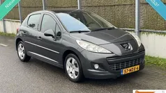 Grijs Gebruikt 2010 Peugeot 207 Sportium Hatchback | € 3.999 (Eerlijke prijs)