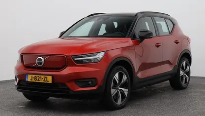 Occasion 2020 Volvo XC40 R-Design SUV | € 21.700 (Super prijs)