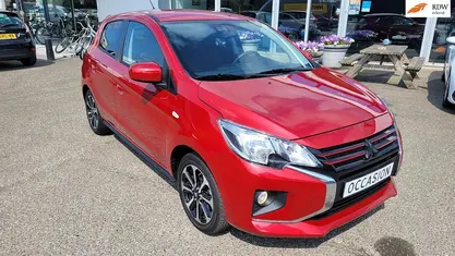 Occasion 2023 Mitsubishi Space Star Instyle Hatchback | € 16.450 (Eerlijke prijs)