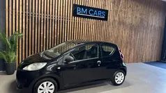 Zwart Gebruikt 2012 Peugeot 107 Access Hatchback | € 3.395 (Eerlijke prijs)