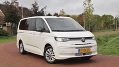 Wit Gebruikt 2022 VW Multivan Life Van | € 39.490 (Goede deal)