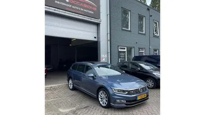 Occasion VW Passat R-line 150 PK (110 kW) 2018 Blauw Stationwagen