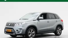 Gebruikt 2018 Suzuki Vitara SUV | € 17.645 (Eerlijke prijs)