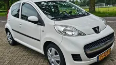 Wit Gebruikt 2011 Peugeot 107 Hatchback | € 3.499 (Goede deal)