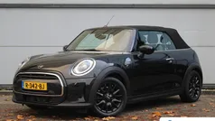 Zwart Gebruikt 2022 Mini Cooper Cabriolet Business Cabriolet | € 29.495 (Eerlijke prijs)