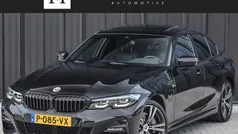 Gebruikt 2022 BMW 330 Shadowline Sedan | € 37.450 (Eerlijke prijs)