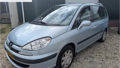 Blauw Gebruikt 2006 Peugeot 807 MPV | € 2.750 (Eerlijke prijs)