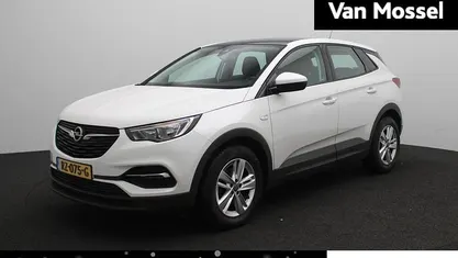 Occasion 2018 Opel Grandland X Edition SUV | € 13.940 (Eerlijke prijs)