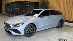 Grijs Gebruikt 2024 Mercedes CLA250e Shooting Brake AMG line Stationwagen | € 38.945 (Eerlijke prijs)