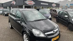 Zwart Gebruikt 2006 Opel Zafira Executive MPV | € 2.299 (Eerlijke prijs)