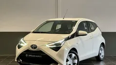 Gebruikt 2020 Toyota Aygo X-play Hatchback | € 9.995 (Goede deal)