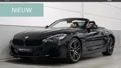 Zwart, metallic lak Gebruikt 2022 BMW Z4 M Sport Cabriolet | € 42.940 (Super prijs)