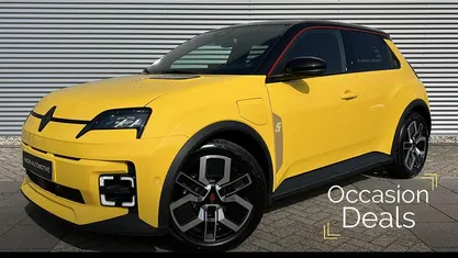 Occasion 2025 Renault R5 Urban Hatchback | € 31.250 (Eerlijke prijs)