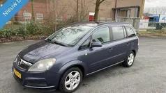 Grijs Gebruikt 2007 Opel Zafira Enjoy MPV | € 2.199 (Eerlijke prijs)
