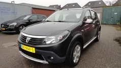 Grijs (metallic) Gebruikt 2010 Dacia Sandero Stepway Hatchback | € 3.450 (Eerlijke prijs)