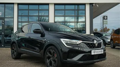 Zwart metallic Gebruikt 2022 Renault Arkana R.S. SUV | € 23.900 (Eerlijke prijs)