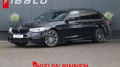 Zwart, metallic lak Gebruikt 2018 BMW 540 M Sport Stationwagen | € 36.450 (Goede deal)