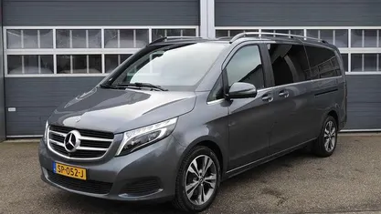 Occasion Mercedes V250 Avantgarde Edition 191 PK (140 kW) 2018 Grijs (metallic) MPV
