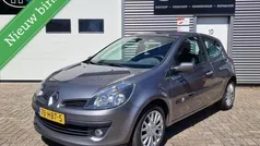 Grijs Gebruikt 2008 Renault Clio R.S. Dynamique Hatchback | € 2.950 (Eerlijke prijs)