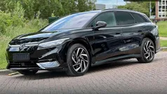 Zwart Gebruikt 2025 VW ID.7 Pro Sedan | € 56.280 (Eerlijke prijs)